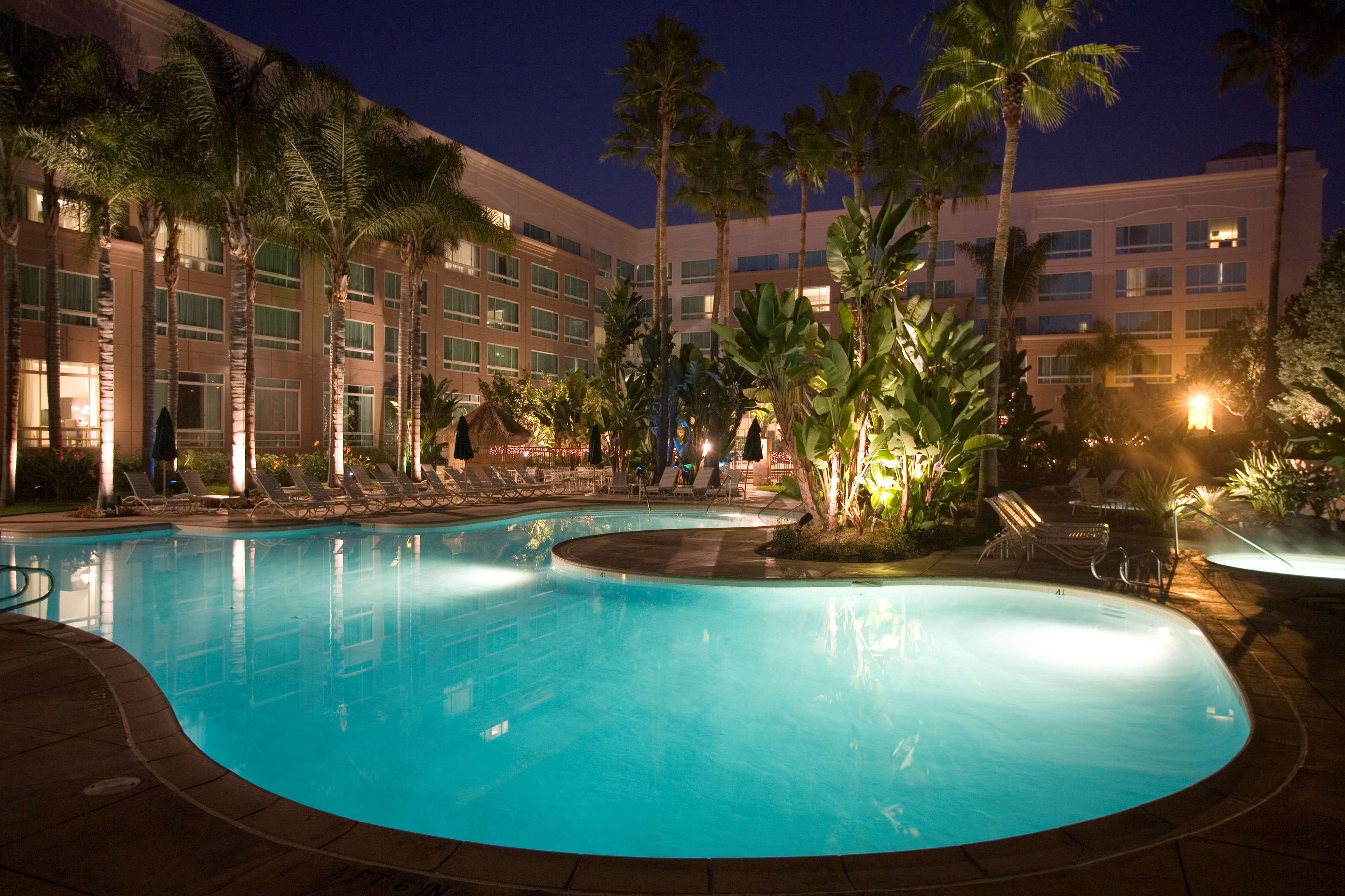 Doubletree By Hilton San Diego Del Mar Extérieur photo