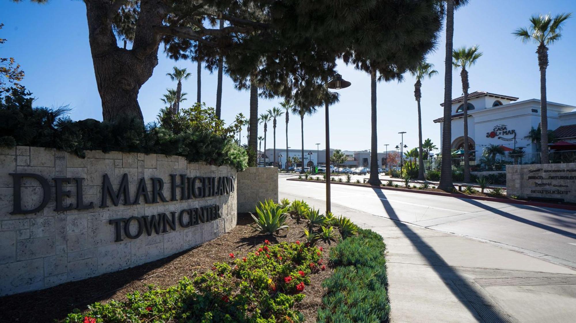 Doubletree By Hilton San Diego Del Mar Extérieur photo