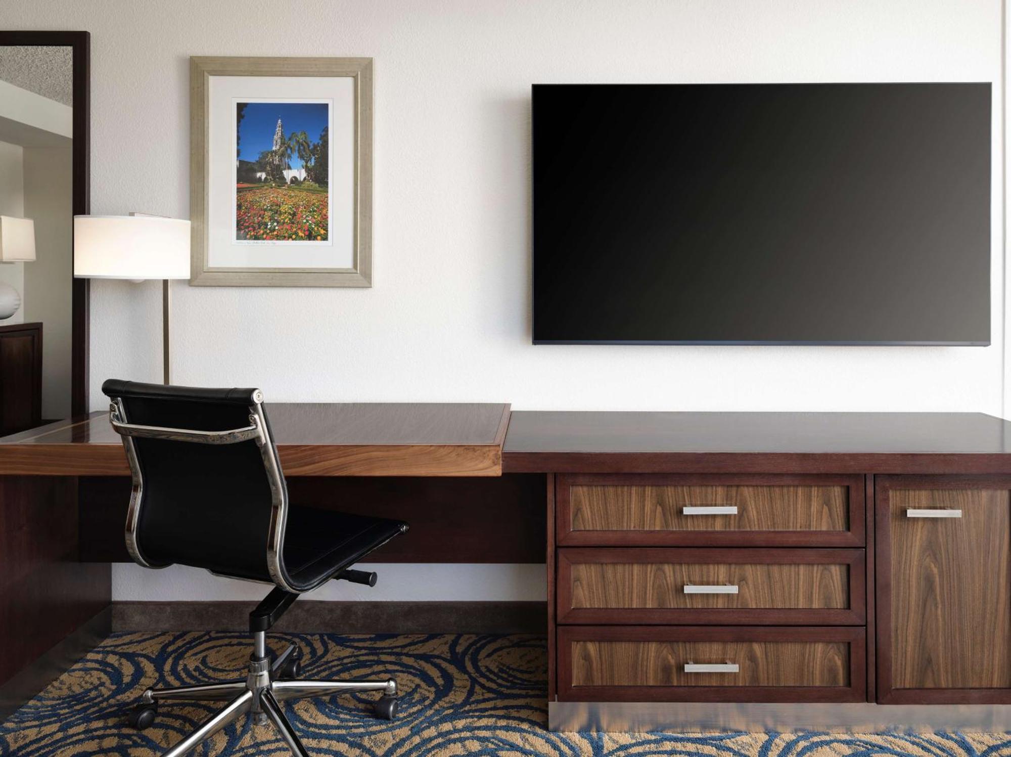 Doubletree By Hilton San Diego Del Mar Extérieur photo